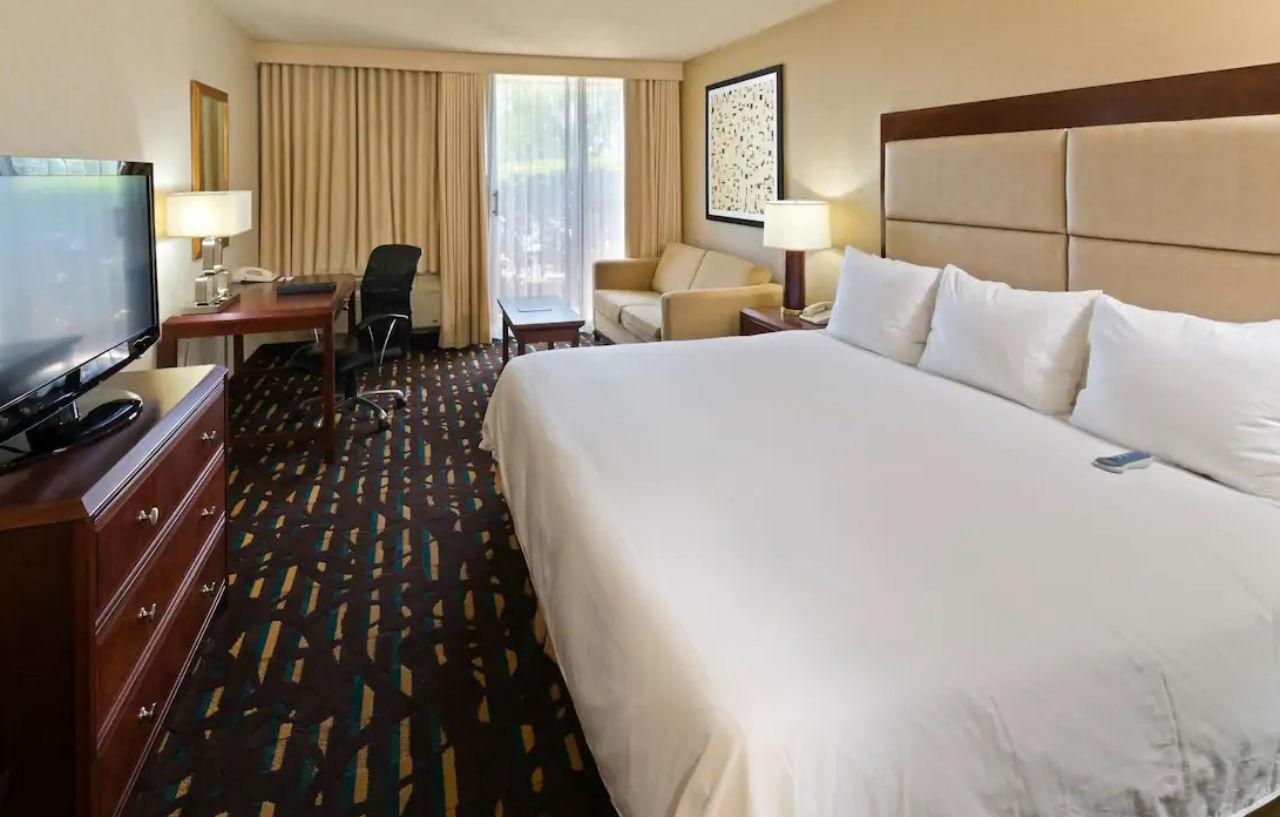 Отель Wyndham Chicago O'Hare Розмонт Экстерьер фото