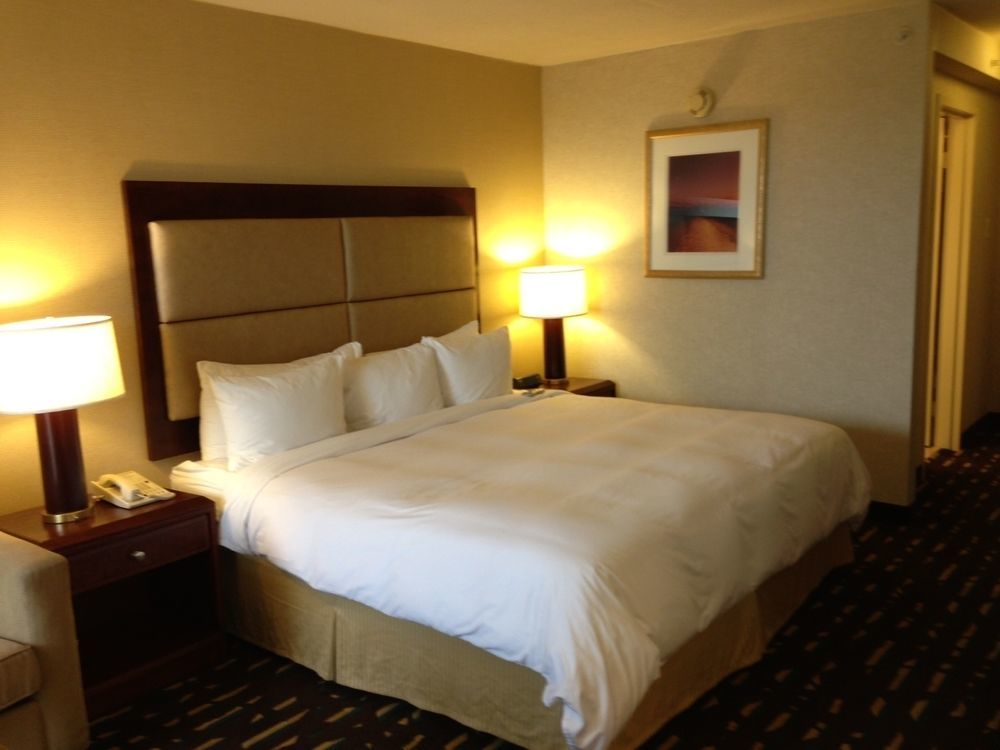 Отель Wyndham Chicago O'Hare Розмонт Экстерьер фото