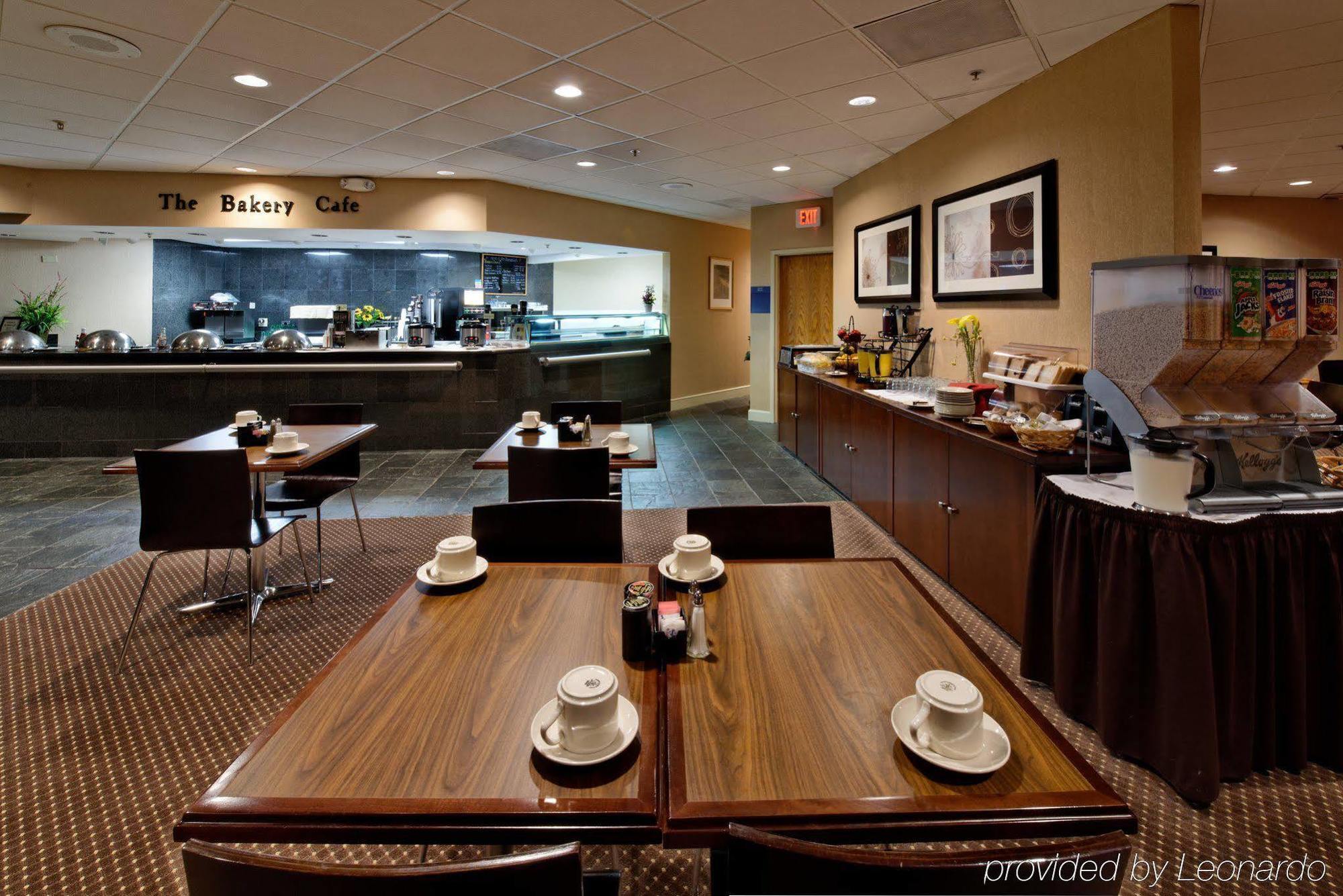 Отель Wyndham Chicago O'Hare Розмонт Ресторан фото